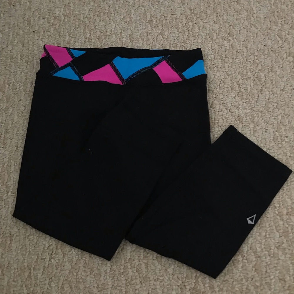ivivva Rhythmic Tight Crop
